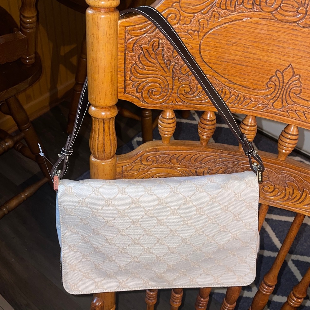 Vintage Ralph Lauren Cream Shoulder Bag, very classy bag